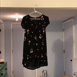 Floral tunic dress with crossing on the neckline